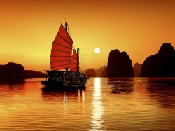 Du lịch Hạ Long – biển Bãi Cháy 2 ngày 1 đêm - Du lich Ha Long – bien Bai Chay 2 ngay 1 dem