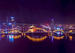 Đà Nẵng: Tiếp tục nâng cao chất lượng dịch vụ du lịch - Da Nang: Tiep tuc nang cao chat luong dich vu du lich